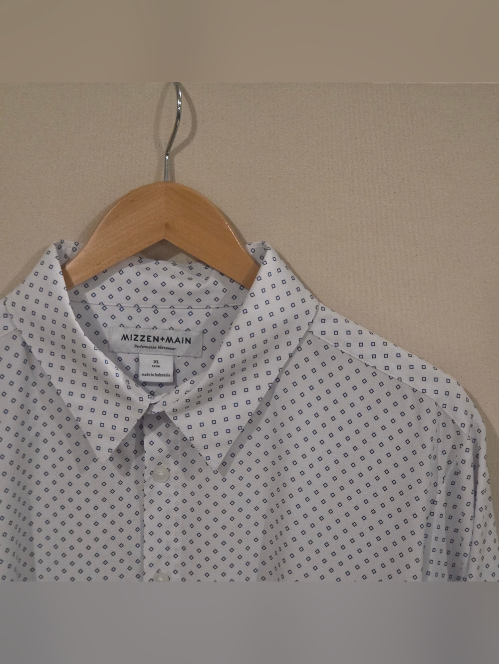 Mizzen + Main Trim Fit Button Down XL